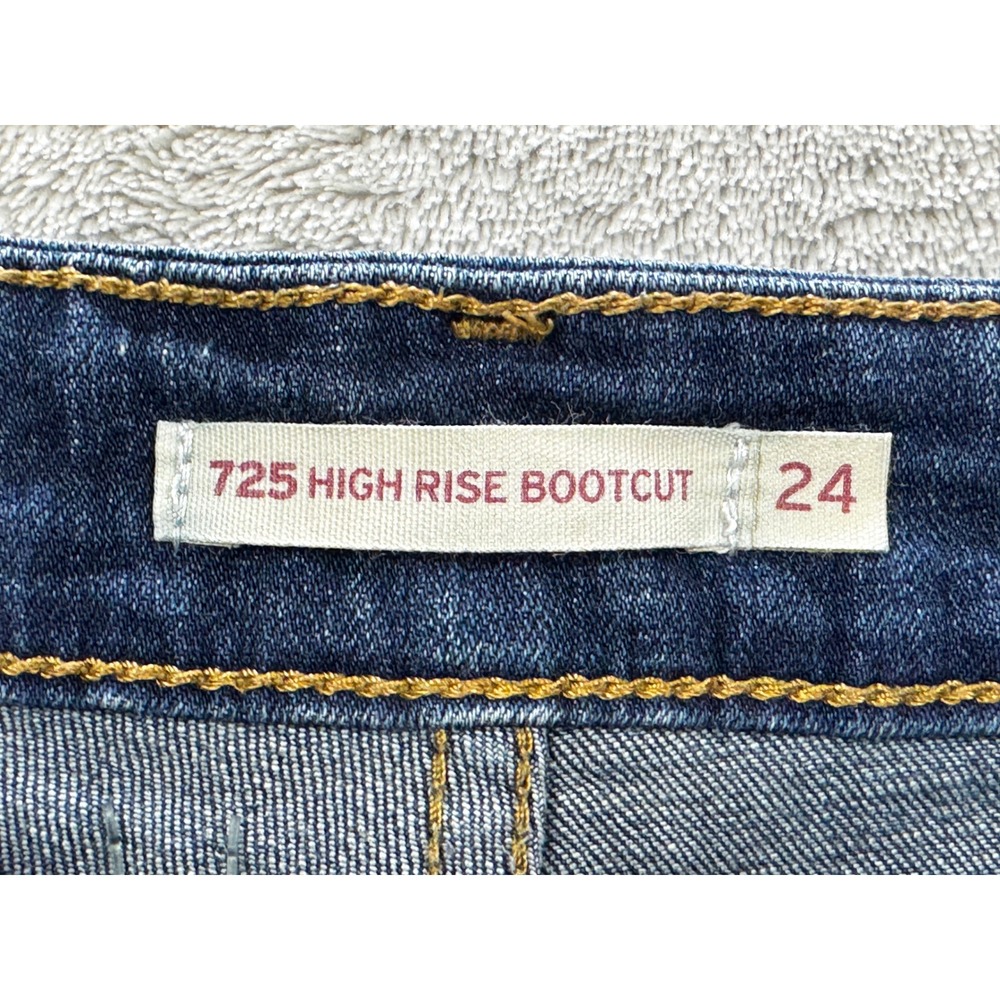 Levi's Womens 725 High Rise Bootcut Dark Wash Blue Jeans 24 Meas: 22x31.5 - Picture 4 of 8